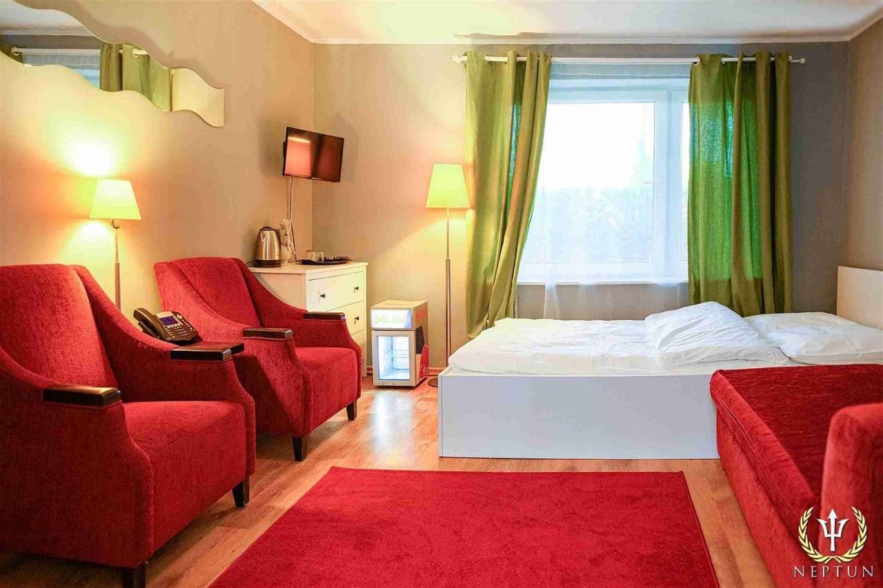 Neptun Ψ Hotel Jastrzebia Gora Luaran gambar